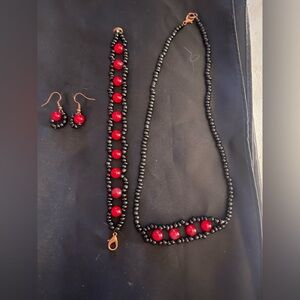 Elegant Red and Black Beaded Jewelry Set